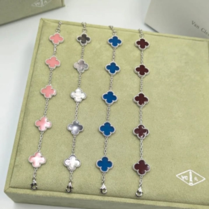 Fétiche van cleef argenté 